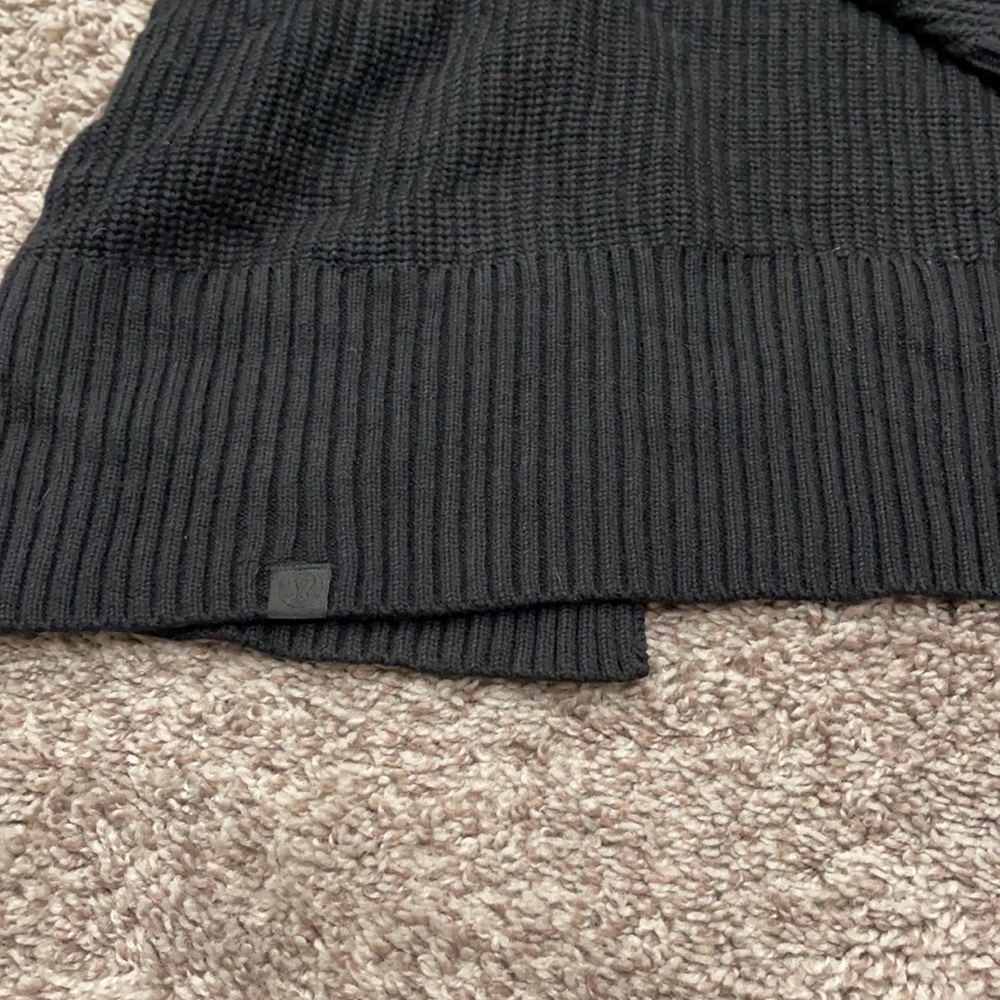 Lululemon black cardigan 5%cashmere size XS/S - Picture 5 of 7